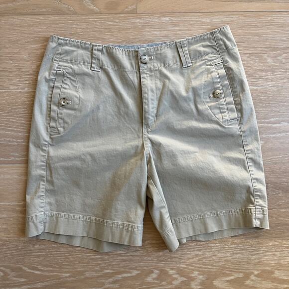 Eddie Bauer Mercer Fit Khaki Women's Shorts - Picture 1 of 3
